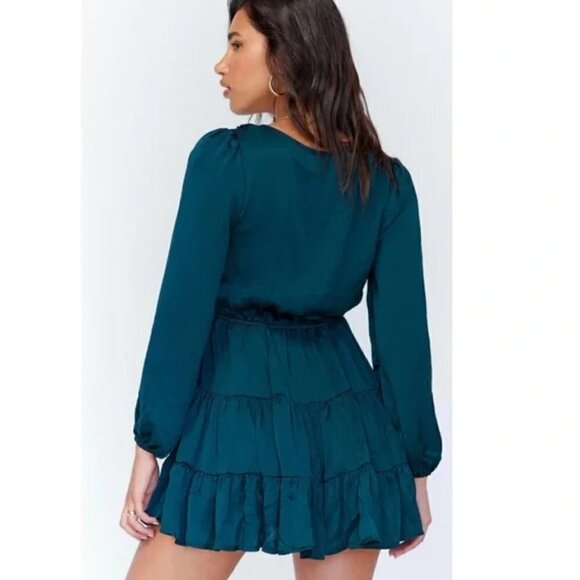 PRINCESS POLLY Randi Dress Women's Size 10 Teal Mini Ruffles Long Sleeves NWT - Picture 4 of 14
